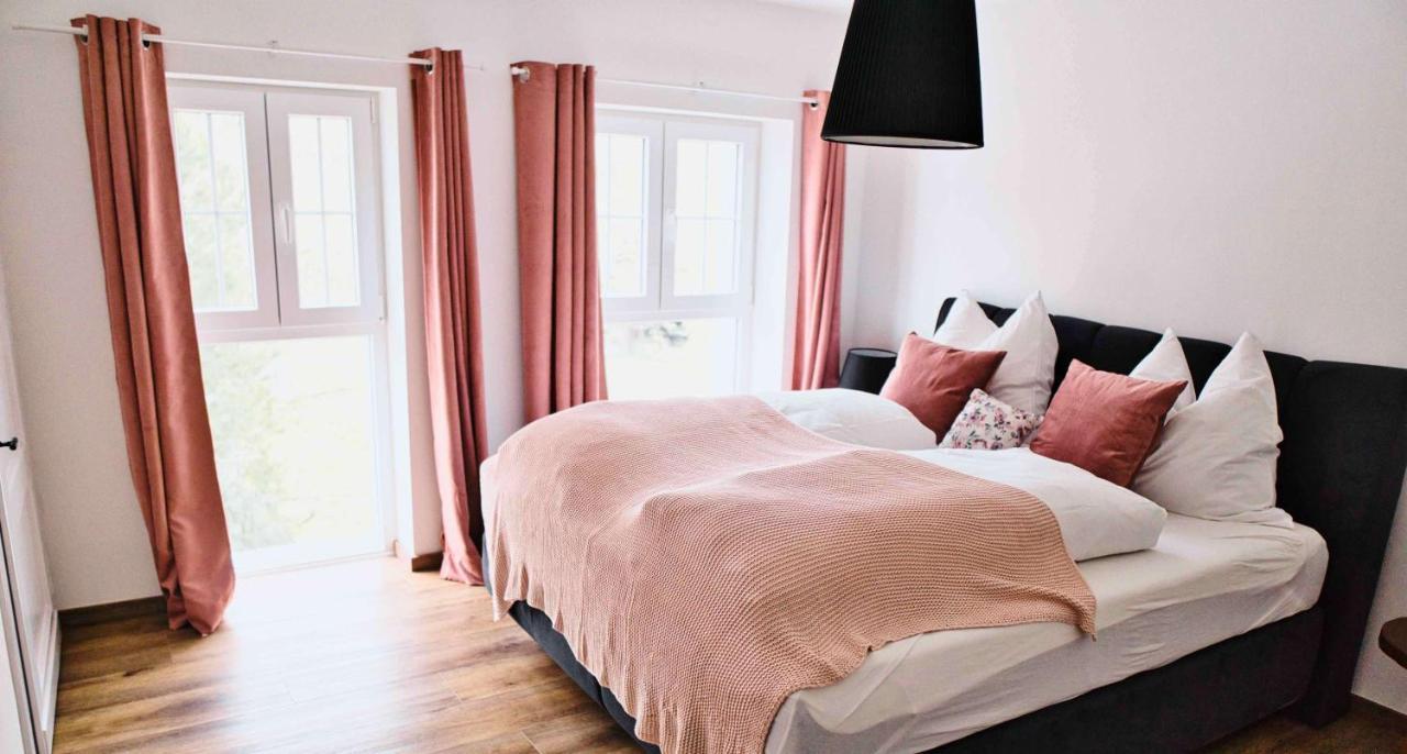 Mein Eifel Ferienhaus Altes Pfarrhaus Dahlem  Dış mekan fotoğraf